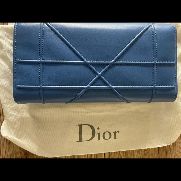 Dior - Picture 6 of 8